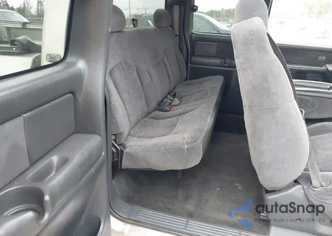 2002 Chevrolet Silverado 1500 Ls from USA, damaged, VIN 2GCEC19V021167175